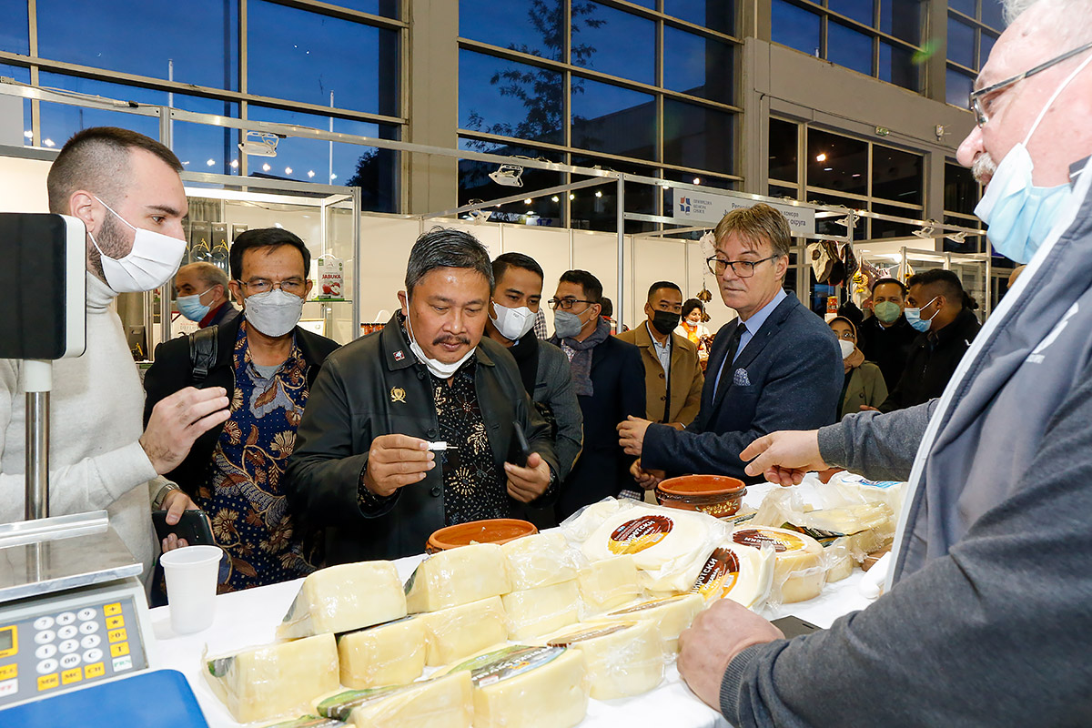 Indonesian delegation visits the Ethno Food & Drinks Fair